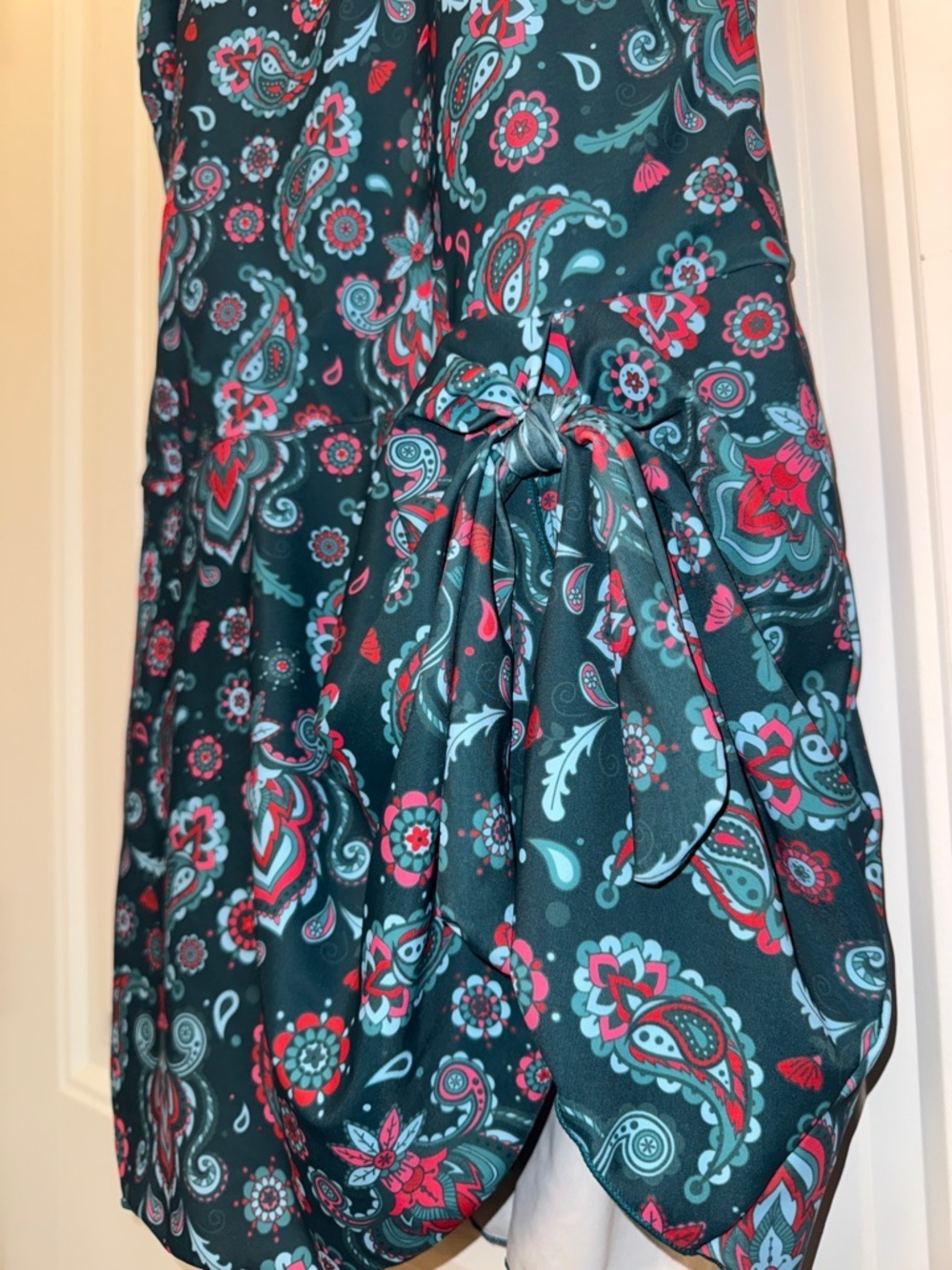 Eomenie Paisley One-Piece Sz L - Picture 10 of 11